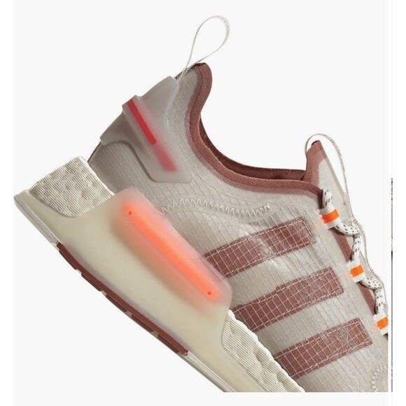 new adidas NMD_V3 Running Shoe sneakers Men Sz 10 M CLEAR BROWNWILD SEPIA main image 4